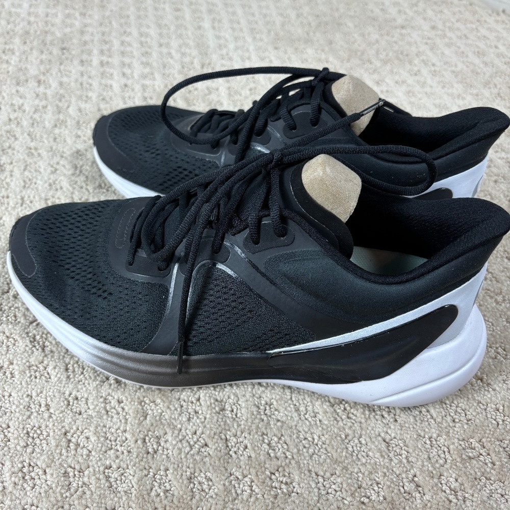 Lululemon | Women's Blissfeel Running Shoe black/white - Picture 2 of 6